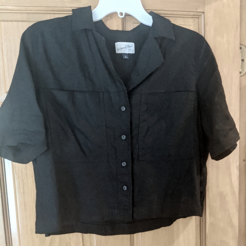 Universal Thread Linen blend top